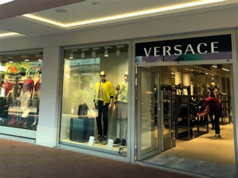 versace roermond|Versace Eindhoven Roermond .